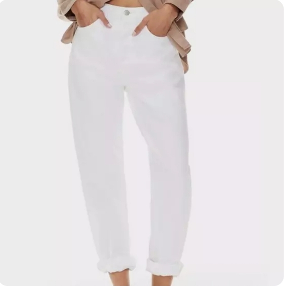 Aritzia Denim Forum The Boyfriend High Rise Loose Jeans White Button Fly size 24 - Picture 1 of 14